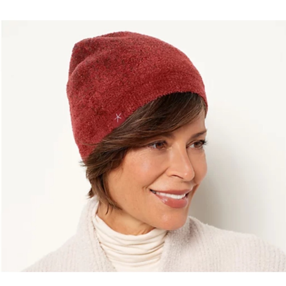 Barefoot Dreams NWT CozyChic Lite Confetti Soft Women's Beanie OS Crimson Red